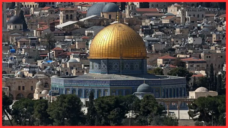রমজানে ১২ দিন ধরে আল–আকসা বন্ধ, ৮ মুসলিম দেশের নিন্দা