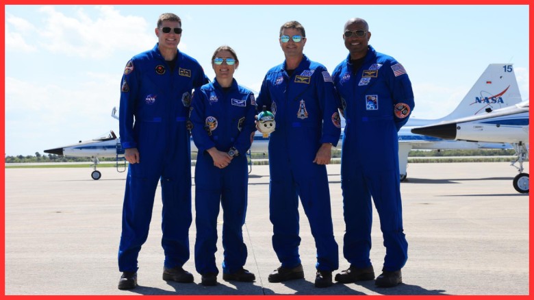 পাঁচ দশকের বেশি সময় পর ফের মানুষকে চাঁদের পথে পাঠাচ্ছে নাসা