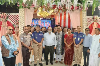সুনামগঞ্জ বিভিন্ন পূজামণ্ডপ পরিদর্শনে পুলিশ সুপার ও জেলা প্রশাসক মোঃ মিনহাজুর রহমান...