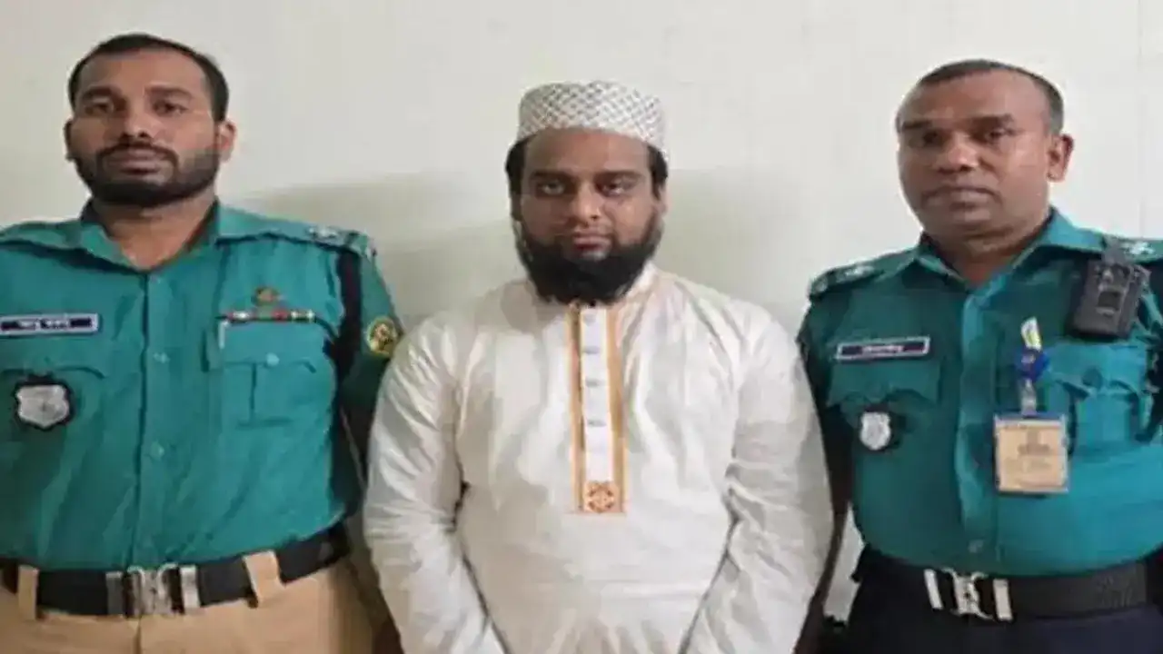 চট্টগ্রামে সামাজিক যোগাযোগমাধ্যমে রাষ্ট্রবিরোধী ও বিভ্রান্তি