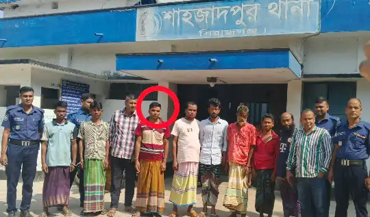 শাহজাদপুরে শিশুকে যৌন নিপীড়নের অভিযোগে এক ব্যক্তি গ্রেফতার...