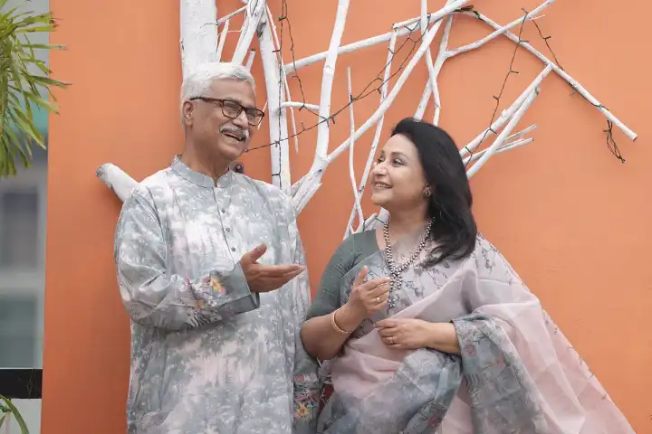দীর্ঘদিনের সম্পর্কে কেন আরও গভীর হয় সঙ্গীর প্রতি টান