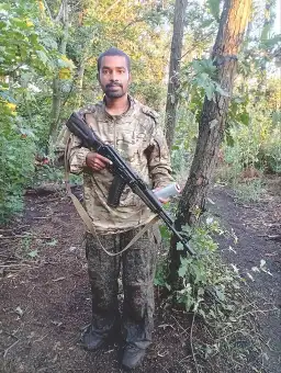 রাশিয়ায় গিয়ে যুদ্ধের ক্যাম্পে লালমনিরহাটের মামুন