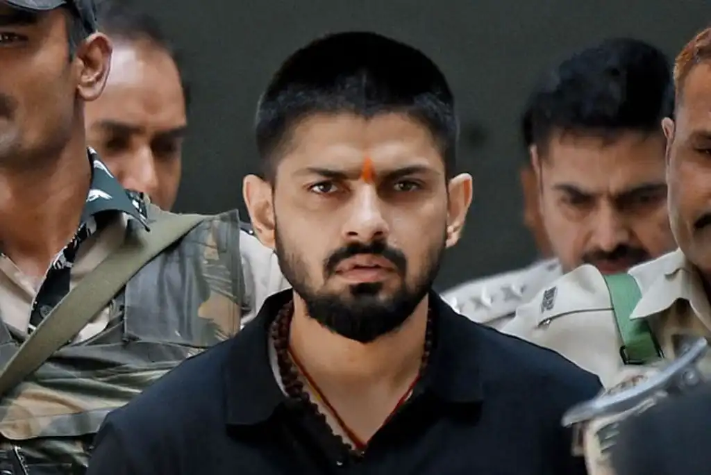 কেন্দ্রীয় নিষেধাজ্ঞার জেরে কারাগার বদলানো সম্ভব হচ্ছে না লর
