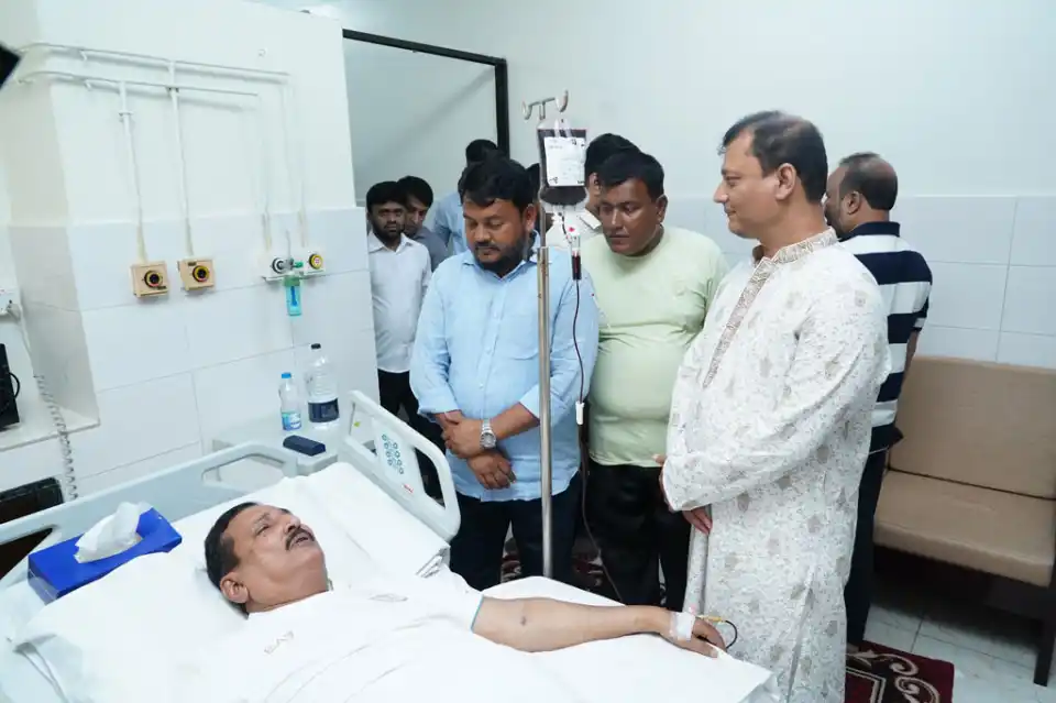রক্তশূন্যতাজনিত অসুস্থতা নিয়ে রাজশাহী মেডিকেল কলেজ হাসপাতালে