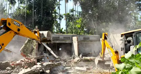 উচ্ছেদ অভিযানে আসামে গুঁড়িয়ে দেওয়া হলো ১০টি মসজিদ