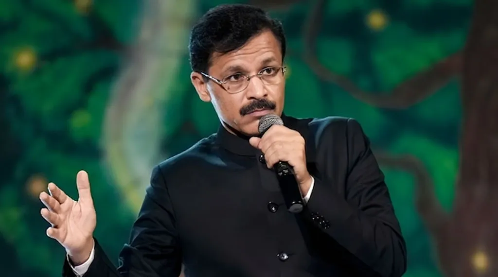 উদ্যোক্তা বা জননেতা হোন, সন্তানদের পরামর্শ তুকারামের