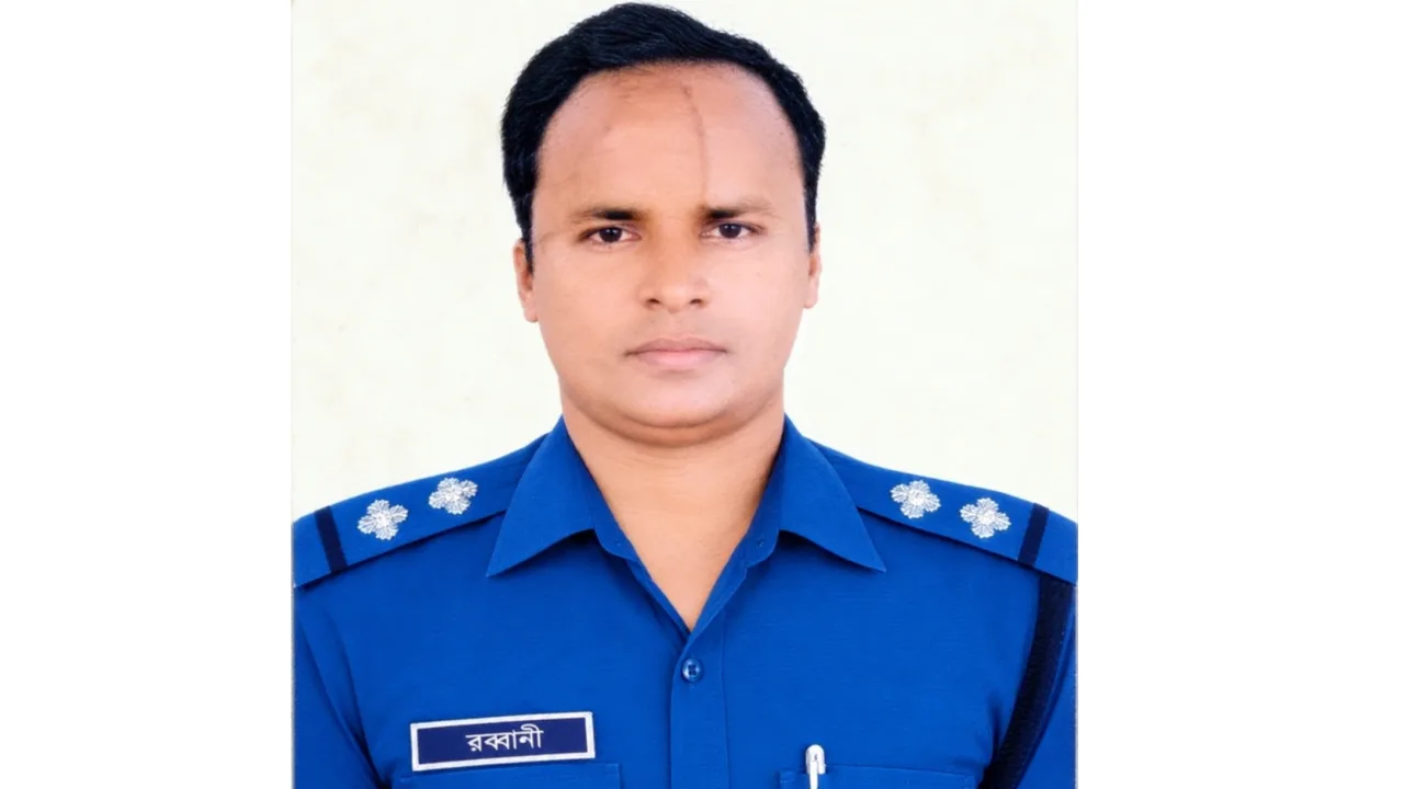 ছোনকায় সড়ক দুর্ঘটনা: বিভাজকে ধাকı খেয়ে নিহত পুলিশ সদস্য