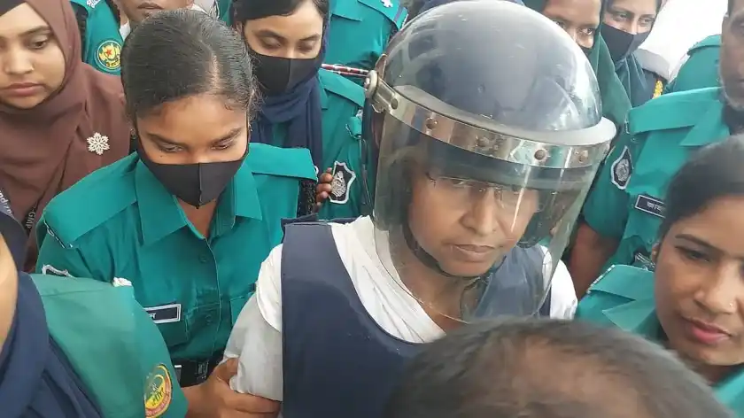 রিমান্ড শেষে কারাগারে সাবেক মন্ত্রী দীপু মনি...