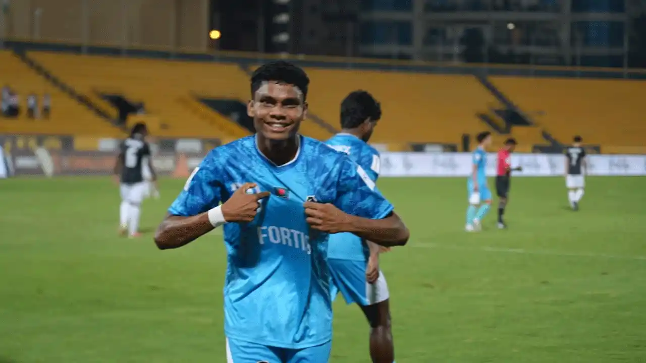 গোদাগাড়ীর সংগ্রাম পেরিয়ে এশিয়ার মঞ্চে আলো ছড়াচ্ছেন রাফায়েল