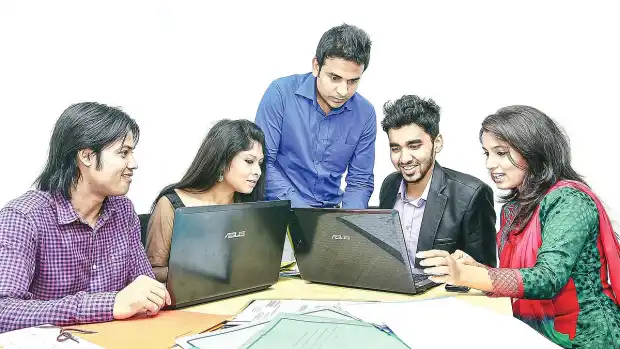 ৪৬০০ পদের আরআরএফ নিয়োগে পরীক্ষা আম্বরখানায়