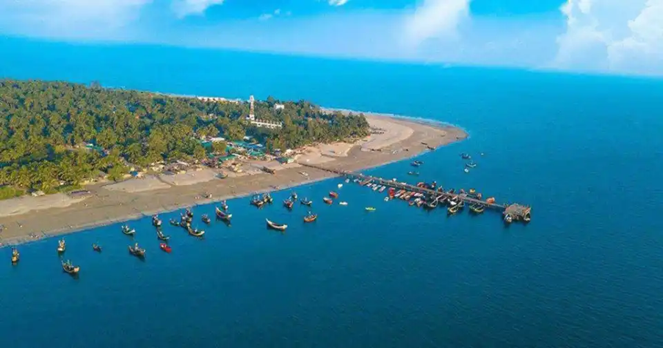 পরিবেশ রক্ষায় সেন্টমার্টিনে পর্যটক যাতায়াতে কঠোর নিয়ন্ত্রণ