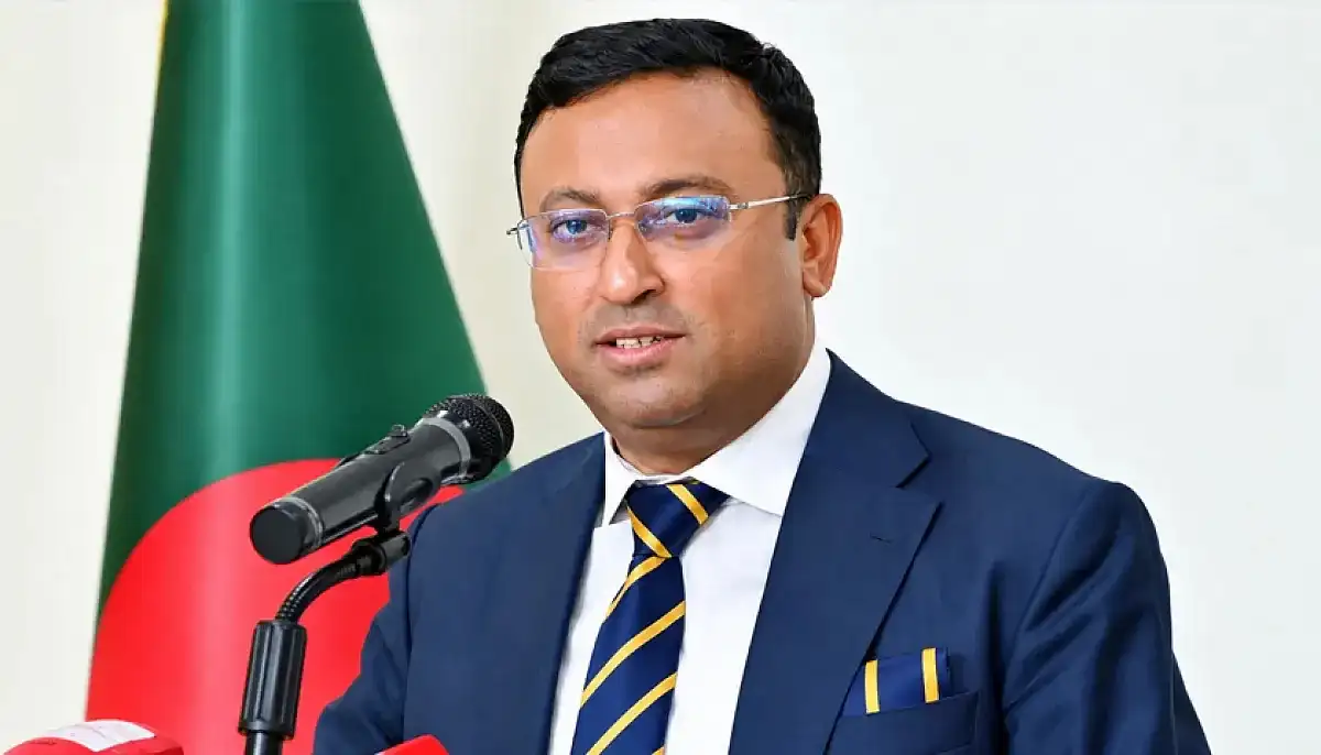 ভারপ্রাপ্ত পররাষ্ট্রমন্ত্রীর দায়িত্বে কমনওয়েলথ সম্মেলনে যাচ্ছেন হুমায়ুন কবির...