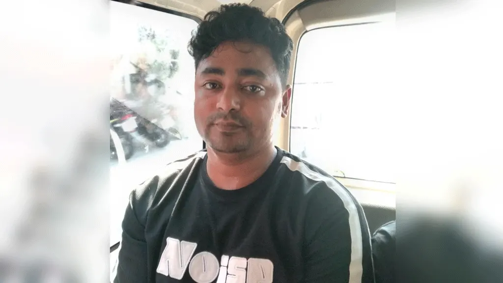 মুদি দোকানের আড়ালে কারবার, ধৃত যুবদল নেতা