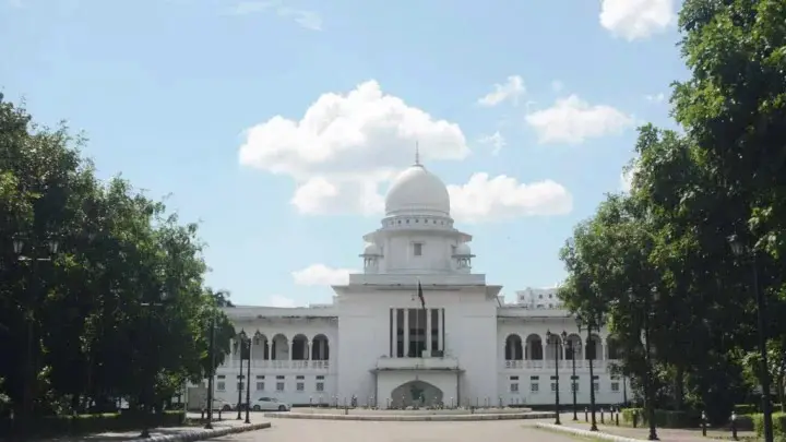 পুকুর রক্ষায় নিষ্ক্রিয়তা নিয়ে হাইকোর্টের রুল