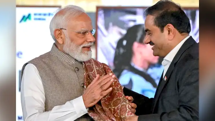 মোদি-আদানি সম্পর্ক নিয়ে তথ্যচিত্র সরানোর নির্দেশ