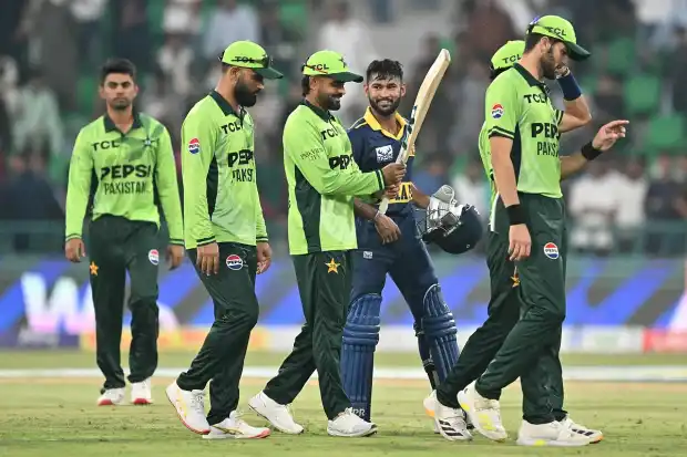 শ্রীলঙ্কার বিশাল জয়ে নিশ্চিত হলো ত্রিদেশীয় সিরিজের ফাইনাল